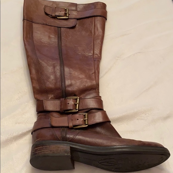 Knee high Enzo boots - Picture 2 of 7